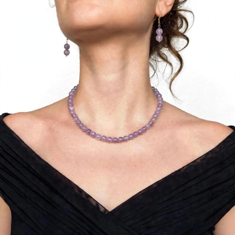 Natural amethyst necklace with polished 8 mm purple beads and a clasp
